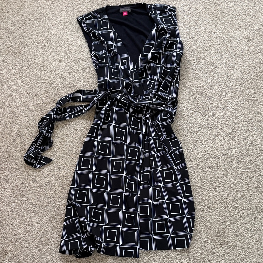 Vince Camuto Black and White Square Print Midi Dress